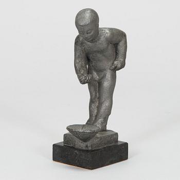 Terho Sakki, pojke fånger kräftor.