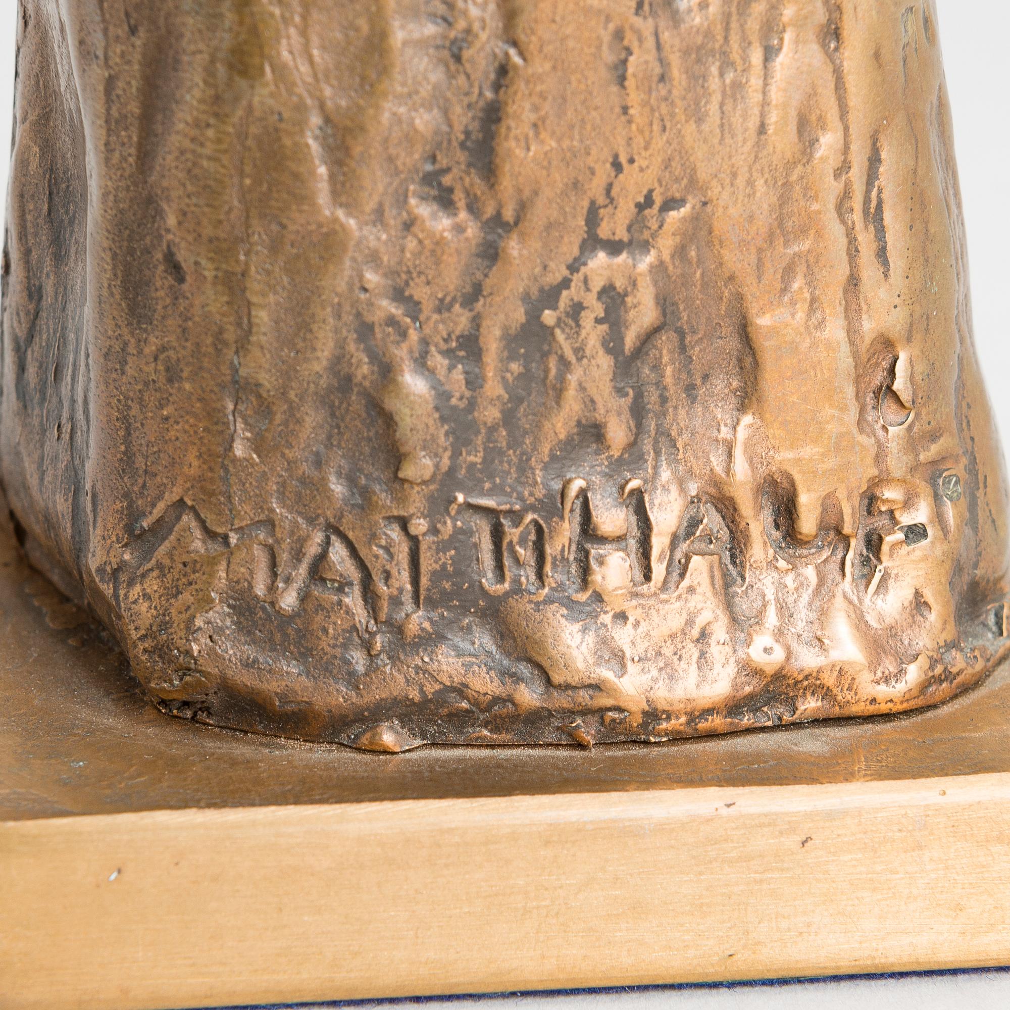 MATTI HAUPT, brons, signerad.
