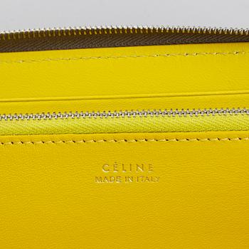 Céline, 'Souris Large Zipped Multifunction' wallet.