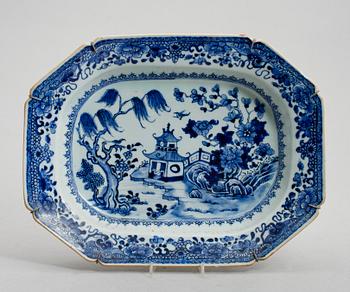 SKÅLFAT, porslin, Kina, Qianlong 1736-1795.