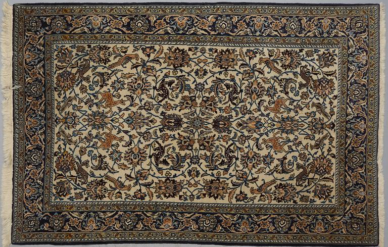 MATTA, troligen Isfahan, old, 141 x 233 cm.