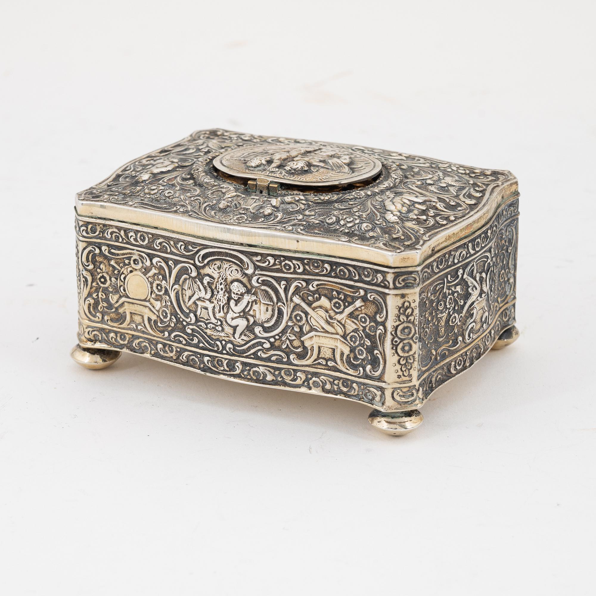 A silver music box, Germany, first half of the 20th century.