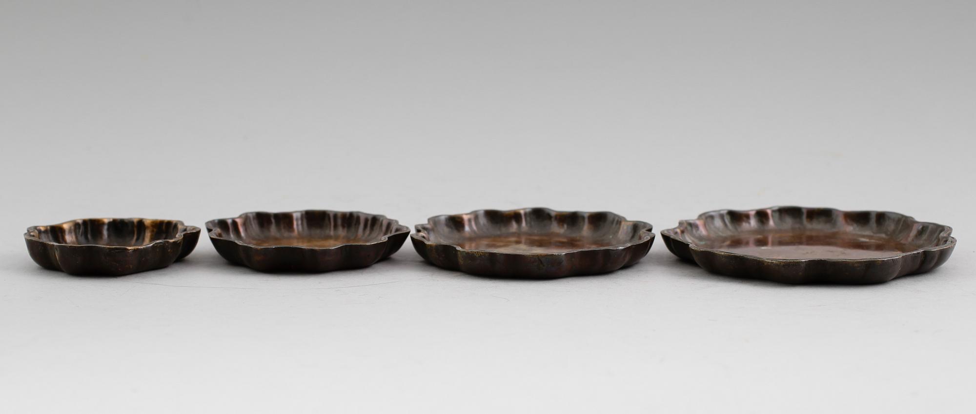 ASKFAT, 4 st, brons, Tiffany Studios, New York, 1900-talets första hälft.
