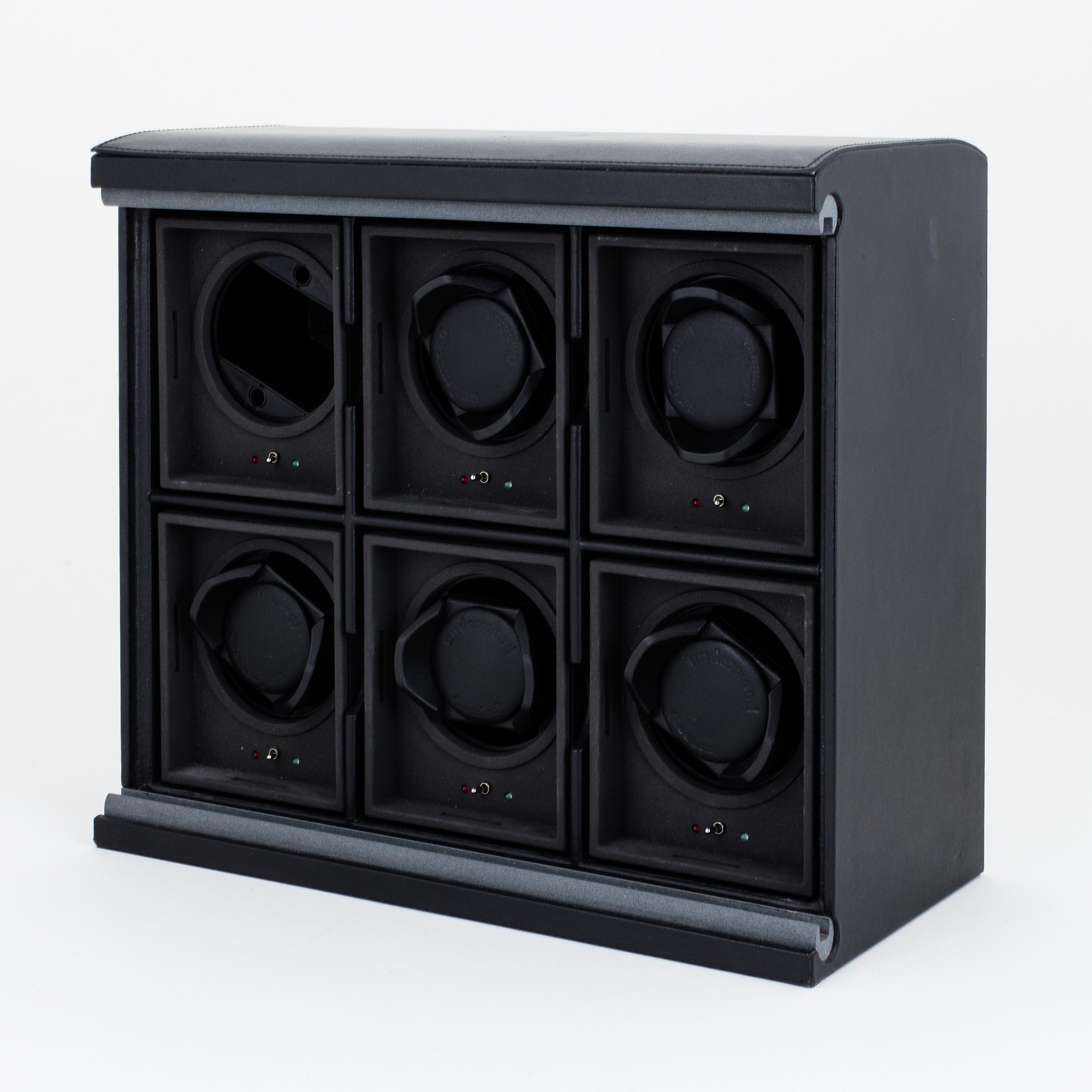 UNDERWOOD, London, Acorn, watch winder.