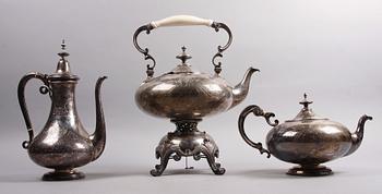 TÉ OCH KAFFESERVIS, 3 delar, silver, Gustaf Möllenborg Stockholm 1871. Tot vikt ca 3150 gram.