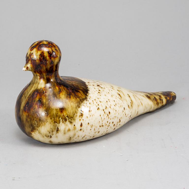 ULLA KRAITZ, stoneware sculpture, signed and dated -75.