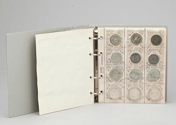 MYNTALBUM, mest Sverige, 1800-1900-tal. Silvervikten tot ca 1500 gram.