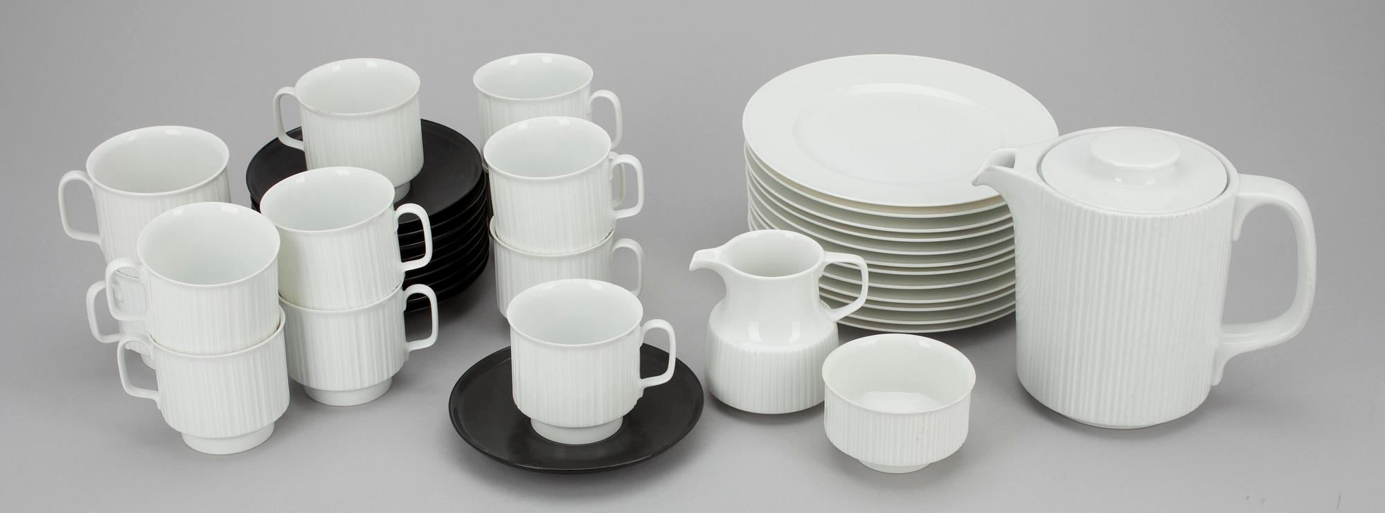 KAFFESERVIS, porslin, 37 delar, "Variation", Tapio Wirkkala för Rosenthal Studio-linie, formgiven 1962.