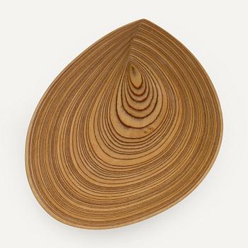 Tapio Wirkkala, vanerivati, signeerattu TW.