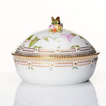 A Royal Copenhagen 'Flora Danica' vegetable tureen with cover, Denmark, 20th Century.