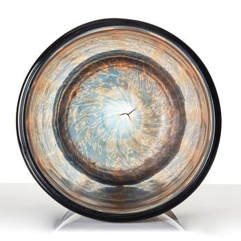 Edward Hald, a graal glass bowl, Orrefors, 1918, no 535.