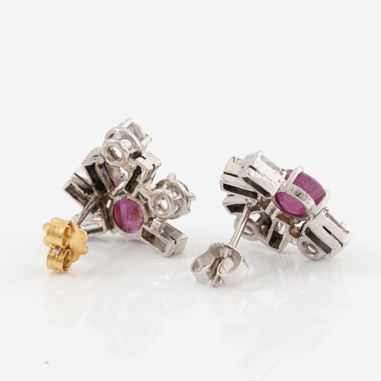 Earrings in platinum with rubies and baguette-cut and old-cut diamonds.