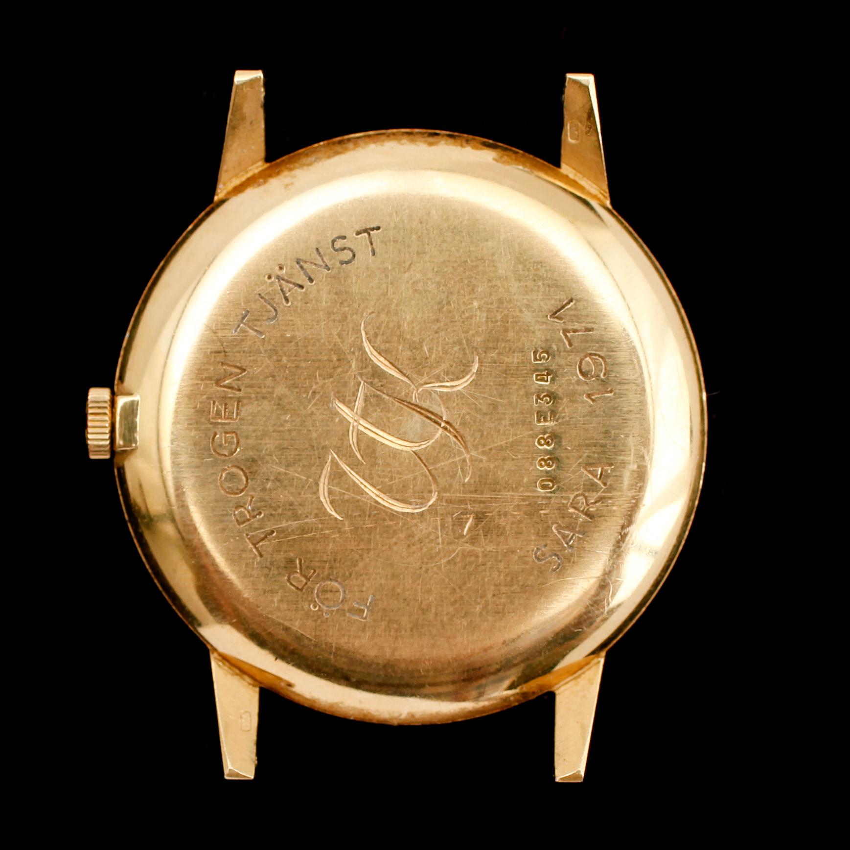 HERRARMBANDSUR, 18 k, Zenith.