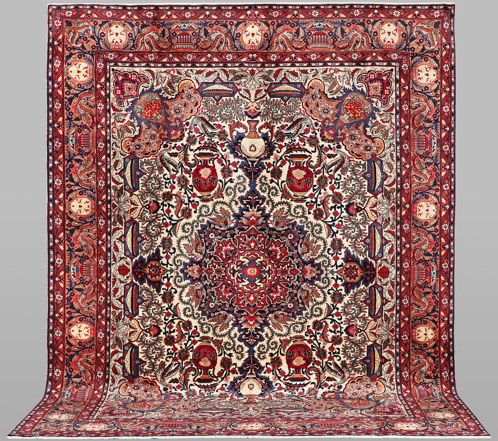 Matta, Kashmar, ca 388 x 292 cm.