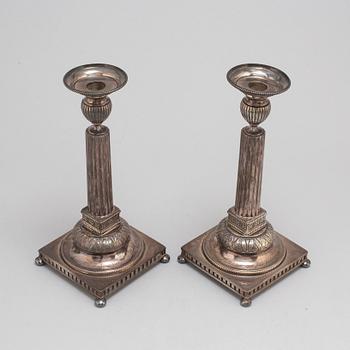 JACOB ENGELBERTH TORSK, ljusstakar, ett par, silver gustaviansk stil, Stockholm, 1898.