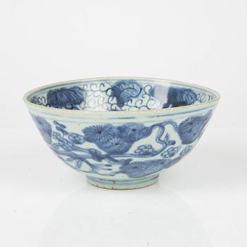 A blue and white bowl, Ming dynasty (1368-1644).