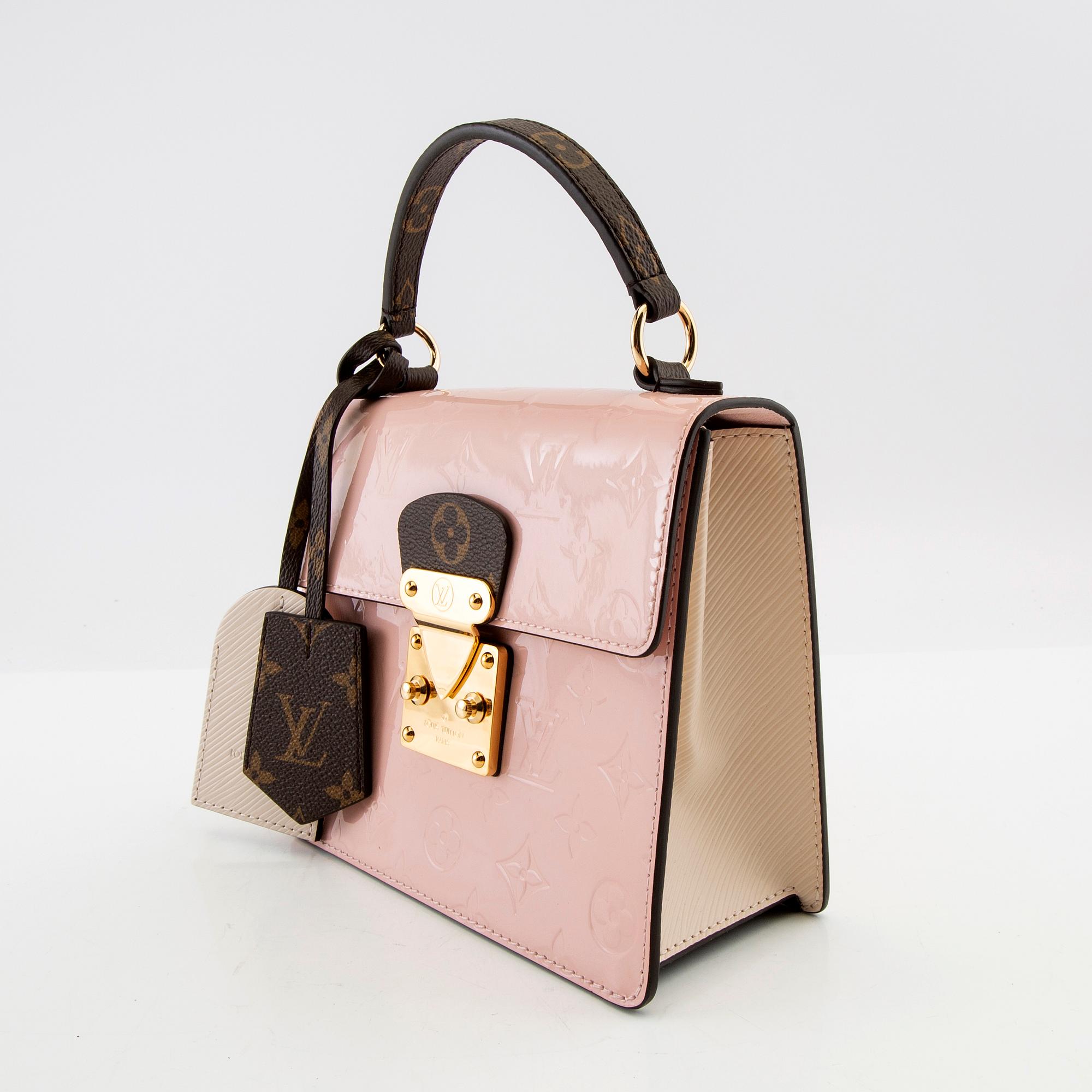 Louis Vuitton,