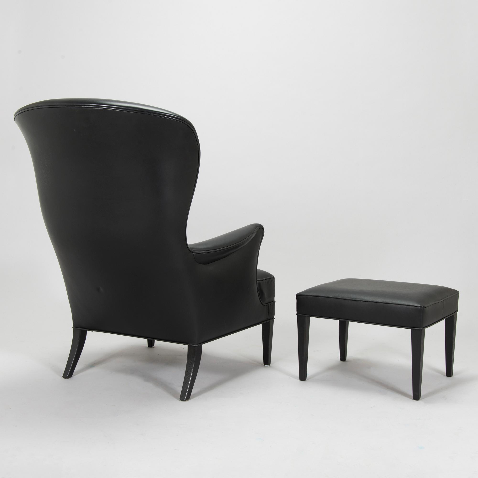 Frits Henningsen, fåtölj, "Heritage Chair", modell "FH419", och fotpall, Carl Hansen & Son, Danmark.