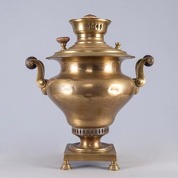 SAMOVAR, mässing, Ryssland, 1900-talets början.