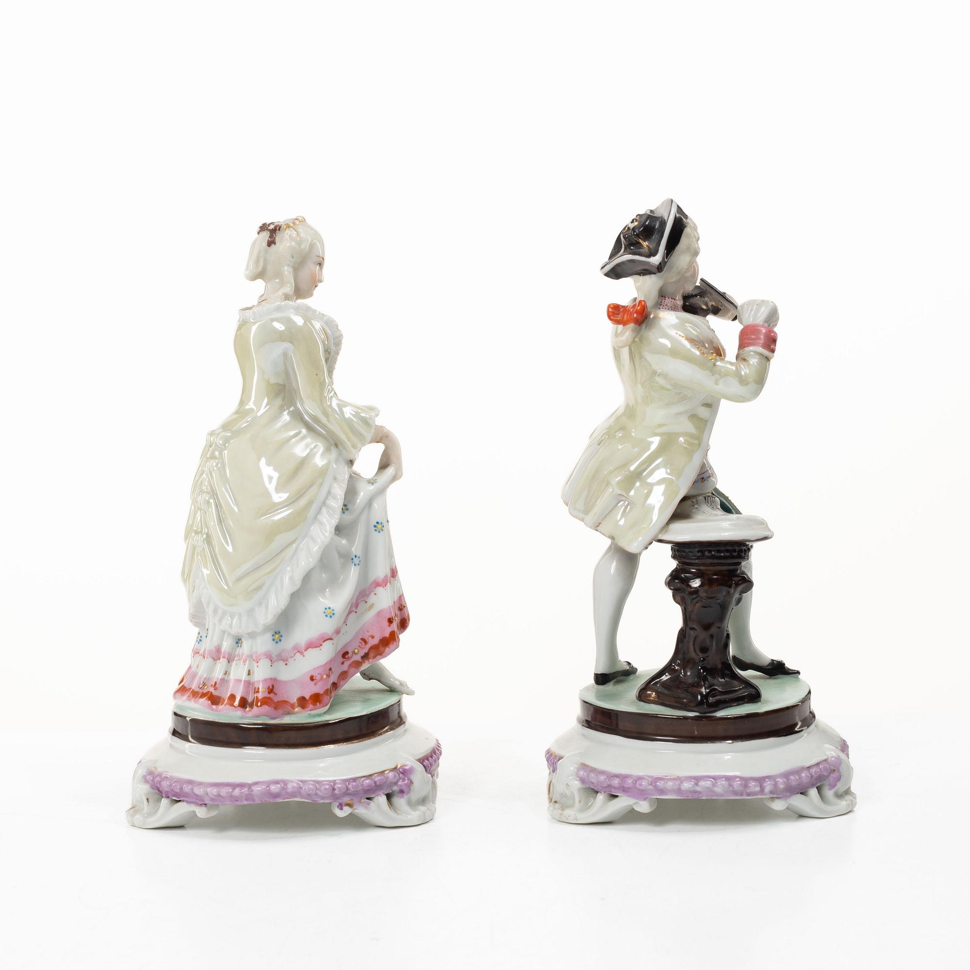 Two porcelain figures, rococostyle, around 1900.