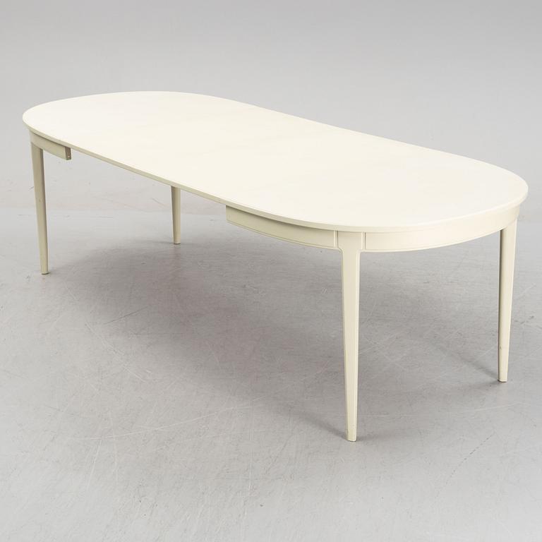 Carl Malmsten, a 'Herrgården' dining table and a set of four 'Vardags' chairs, second half of the 20th Century.