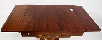 SALONGSBORD, Karl Johan, 1800-tal.