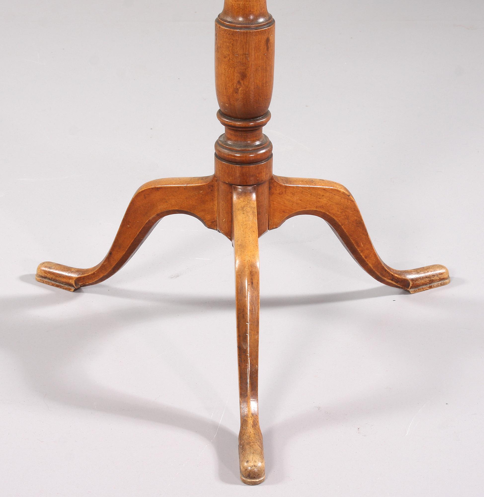 FÄLLBORD, av Carl Hollst (mästare i Eskilstuna 1787-1830).