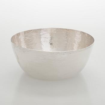 Tapio Wirkkala, malja, sterlinghopeaa, Kultakeskus, Hämeenlinna 1970.