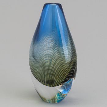 SVEN PALMQVIST, a 'Kraka' glass vase from Orrefors.