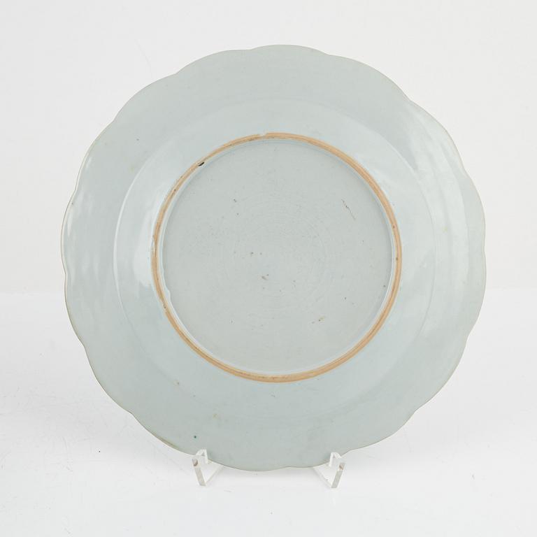 Four porcelain pieces, China, Qing dynasty, 18th-19th century.