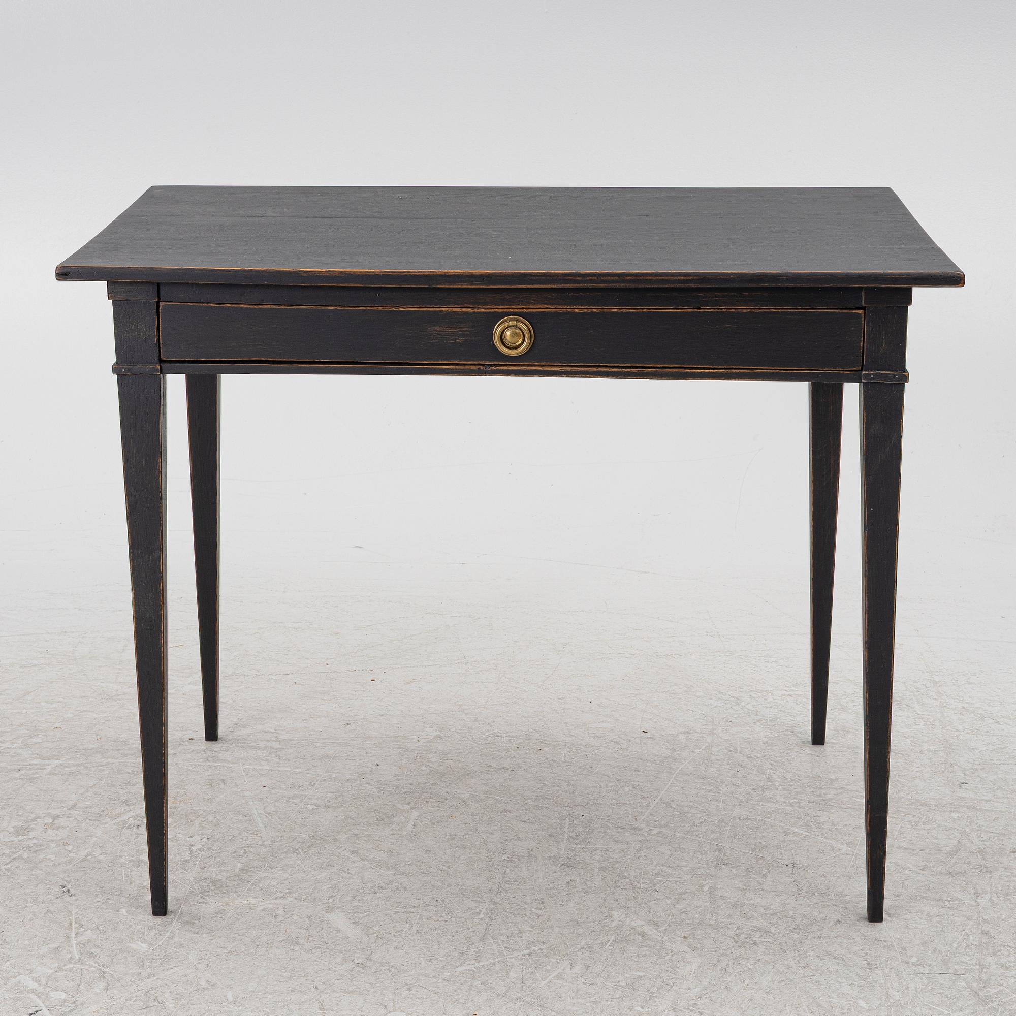 A table, first half of the 20th century.