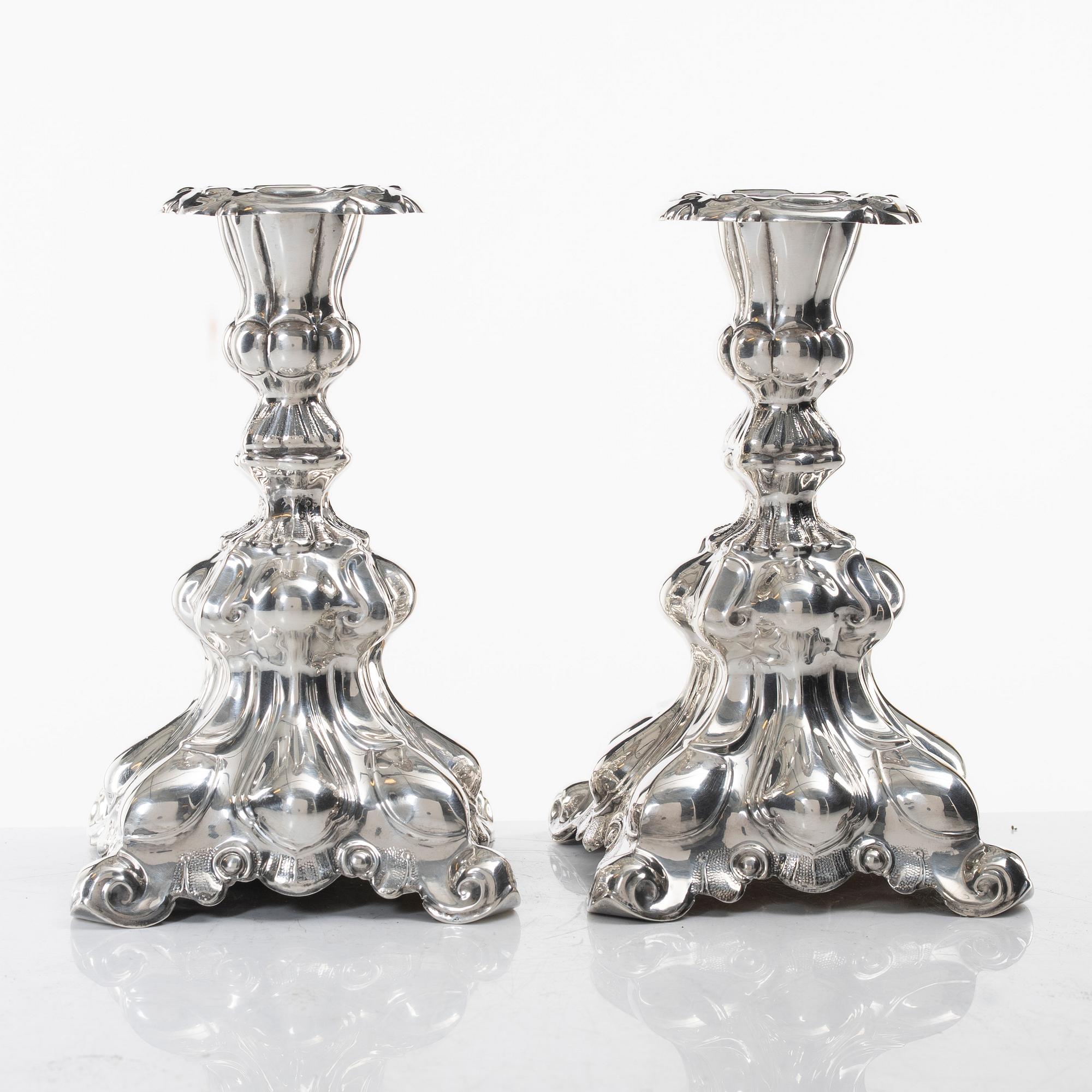 A pair of Swedish silver candelsticks, a pair of silver, mark of Tenn & Silver Ab, Gothenburg 1954.