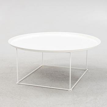 Patricia Urquiola, a 'Fat-fat' coffee table, B&B Italia.