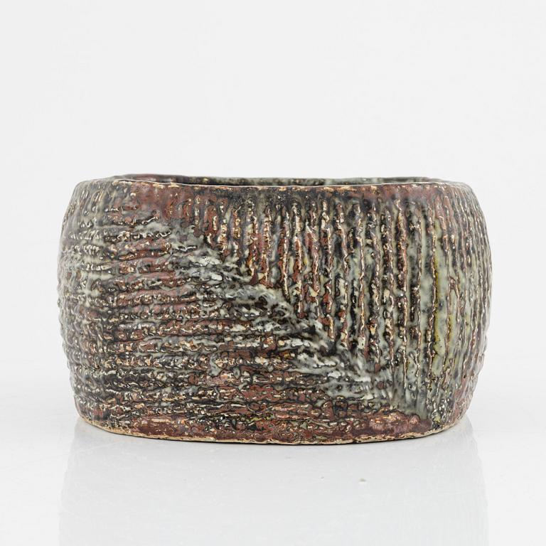 Carl-Harry Stålhane, a stoneware bowl, Rörstrand, dated -62.