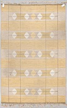 MATTA, rölakan, 1900-talets mitt. Ca 305 X 199 cm.