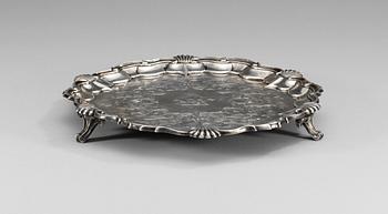 SALVER, silver. London 1843.