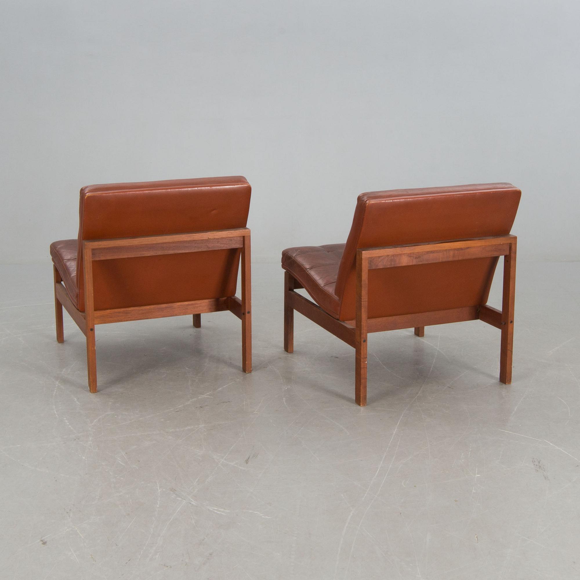 FÅTÖLJER, ett par och BORD, Ole Gjerlöv-Knudsen och Torbjörn Lind, France & Son, Danmark, 1900-talets andra hälft.