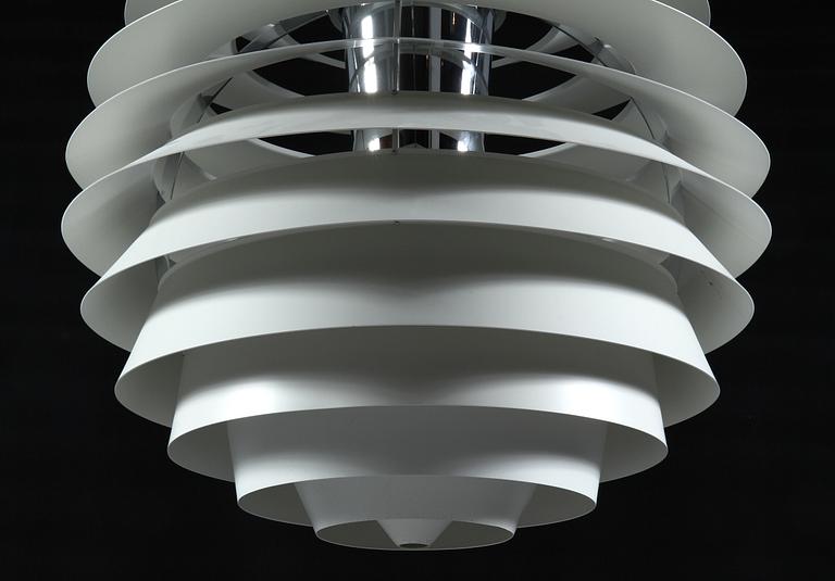 TAKLAMPA, "PH Globe", Poul Henningsen för Louis Poulsen, 1900/2000-tal.