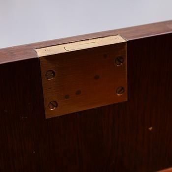 SIDEBOARD, England, 1900-talets andra hälft.