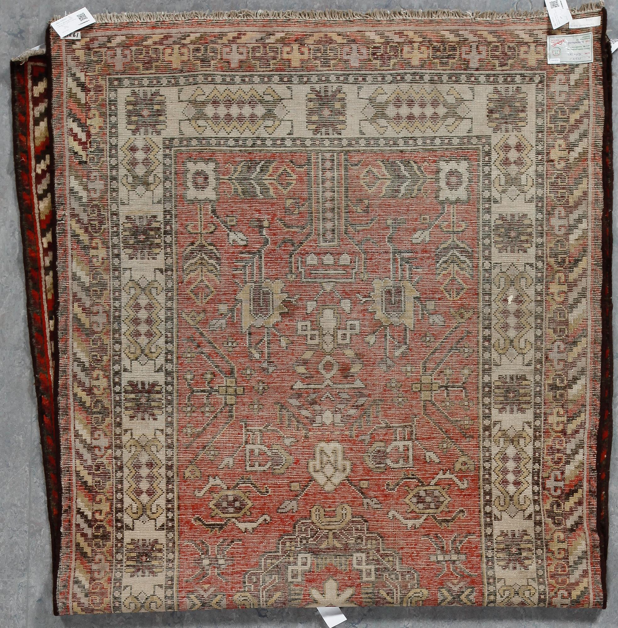 MATTA, semiantik/old Samarkand. Ca 261 x 129 cm.