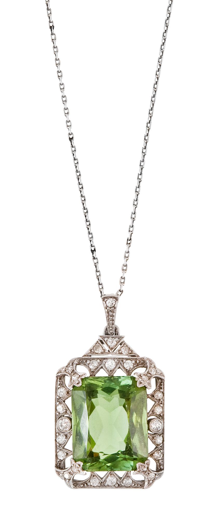 PERIDOTHÄNGE MED KED.