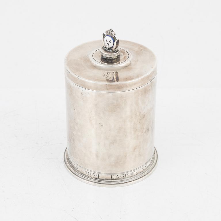 A Swedish sterling silver jar with lid, mark of Atelier Borgila, Stockholm 1934.