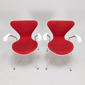 Arne Jacobsen,  stolar 6 st, "Sjuan", Fritz Hansen, Danmark 1984-1989.