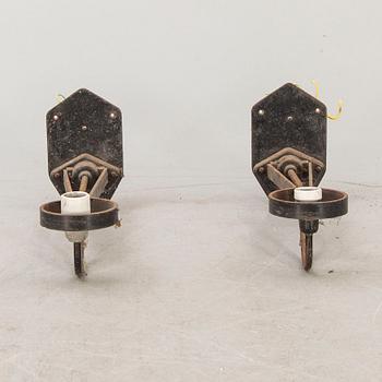 A pair of 1940/50s wall lamps.