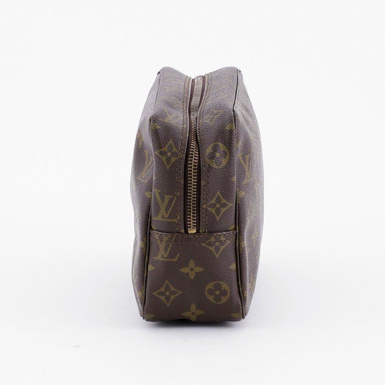 NECESSÄR, Louis Vuitton, "Trosse de toilette".