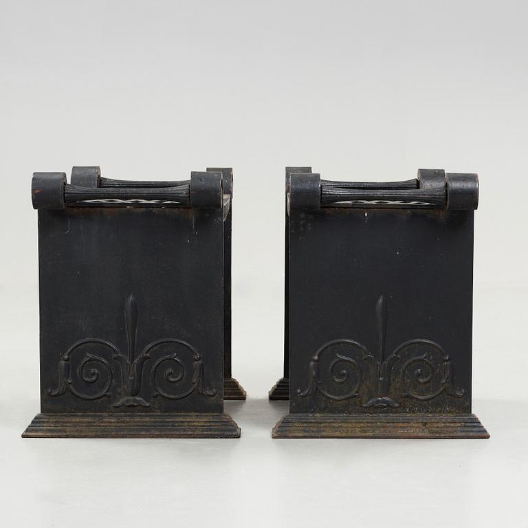 Folke Bensow, a pair of cast iron stools 'Taburett Nr 1', by Näfveqvarns Bruk, Sweden ca 1925.