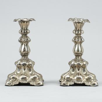 LJUSSTAKAR, ett par, silver, CG Hallberg, Stockholm, 1936.