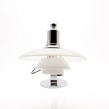 Poul Henningsen, pianolampa/kiplampa, "PH2/1", Louis Poulsen, Danmark.