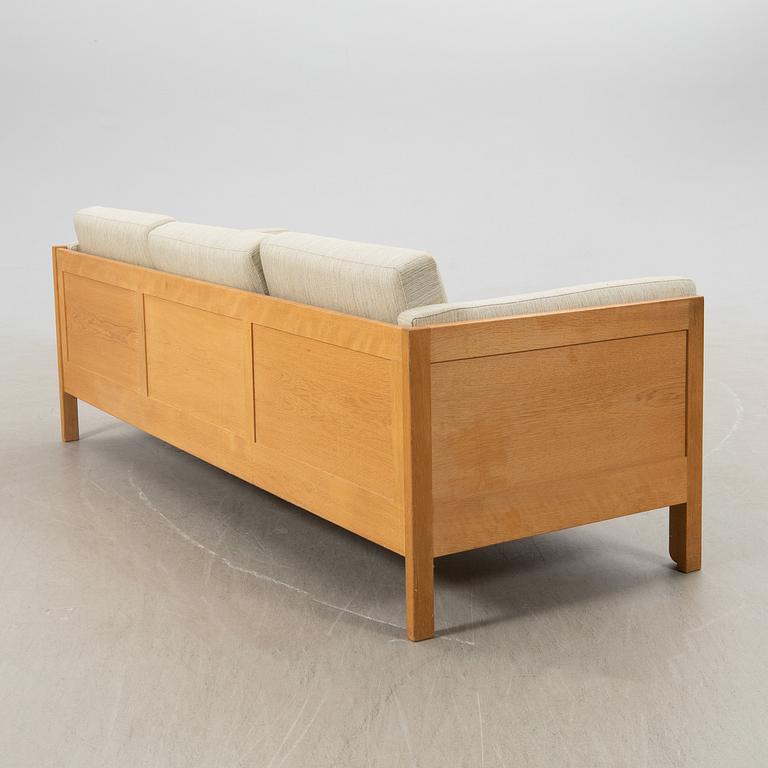 Børge Mogensen, sofa, model 2345, for Fredericia Stolefabrik, Denmark.