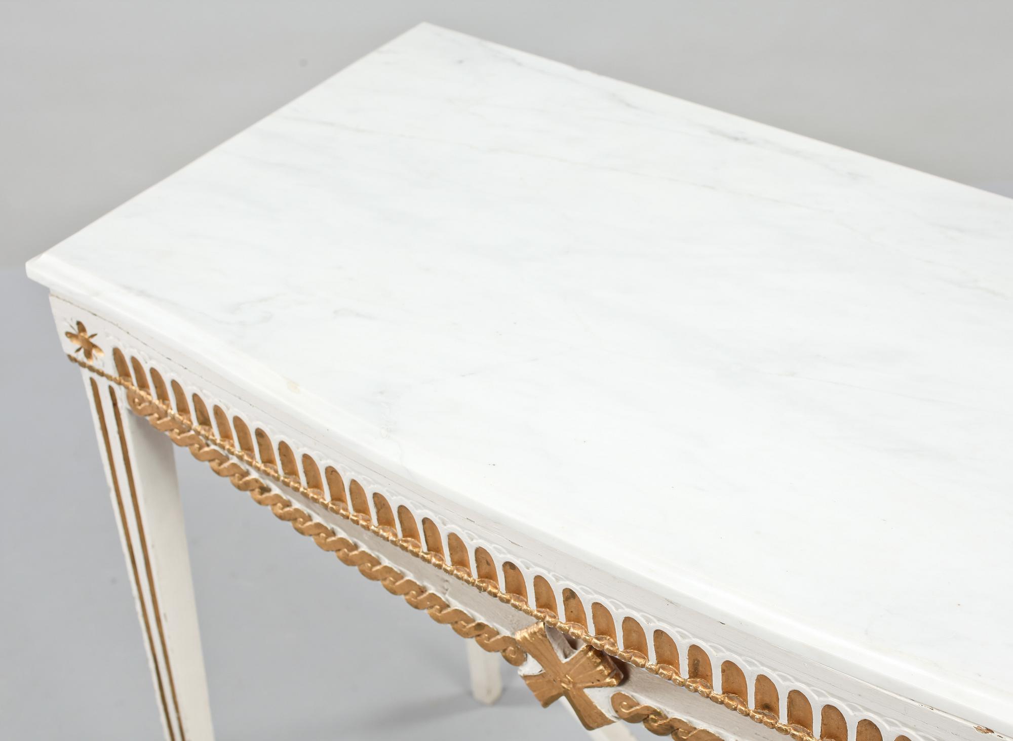 KONSOLBORD, sengustavianskt/sengustaviansk stil, 1800-tal.